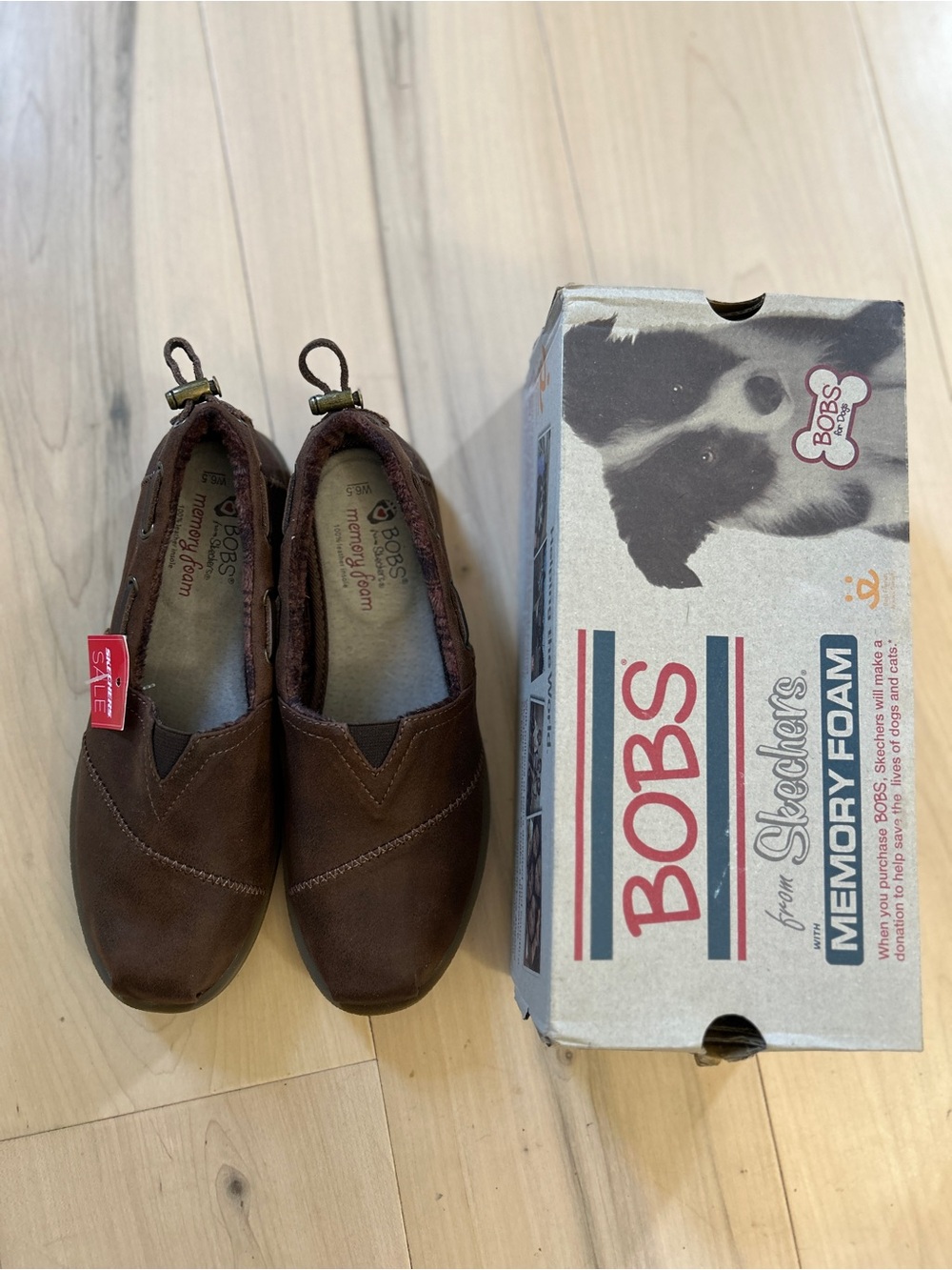 NIB Skechers BOBS Chill Luxe “Buttoned Up” Slip-On Shoes Flats Loafers Brown 6.5